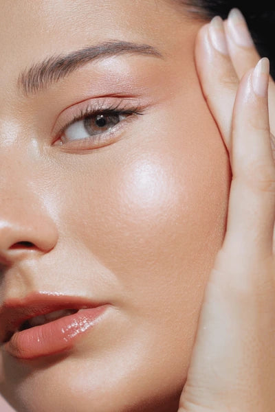 Achieve Radiant Skin with The Ordinary's Exfoliating Solutions: A Pakistani Shopper's Guide