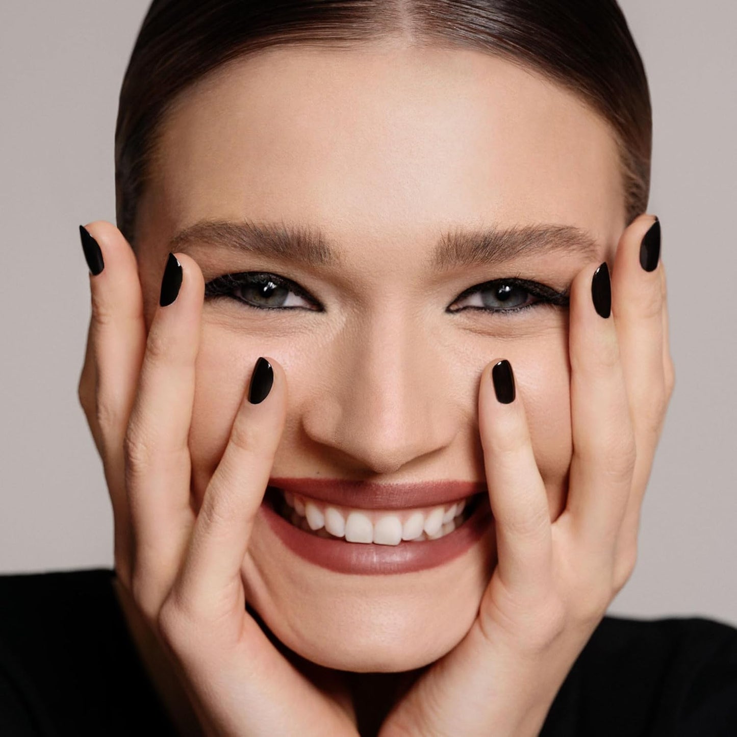 Inglot Kohl Pencil 01 Eye liner Black - Khayest