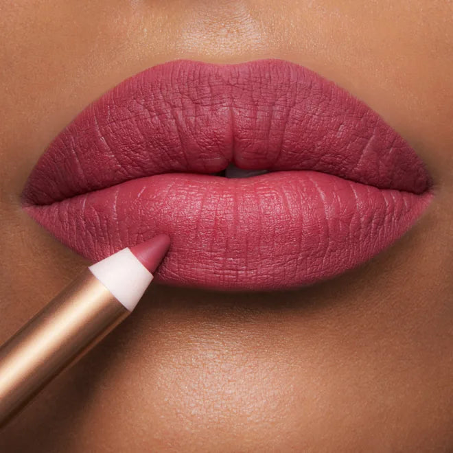 Charlotte-Tilbury-Lip-Cheat-Lip-Liner-lips