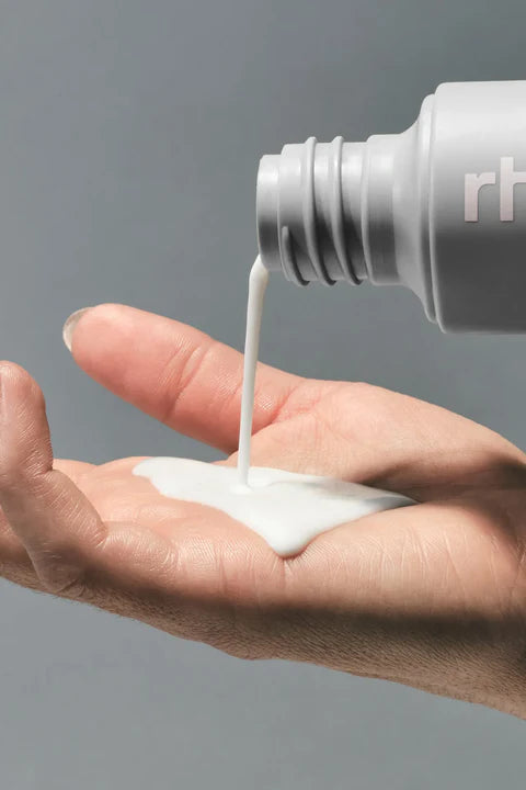 Rhode glazing milk ceramide Facial Essence - Khayest