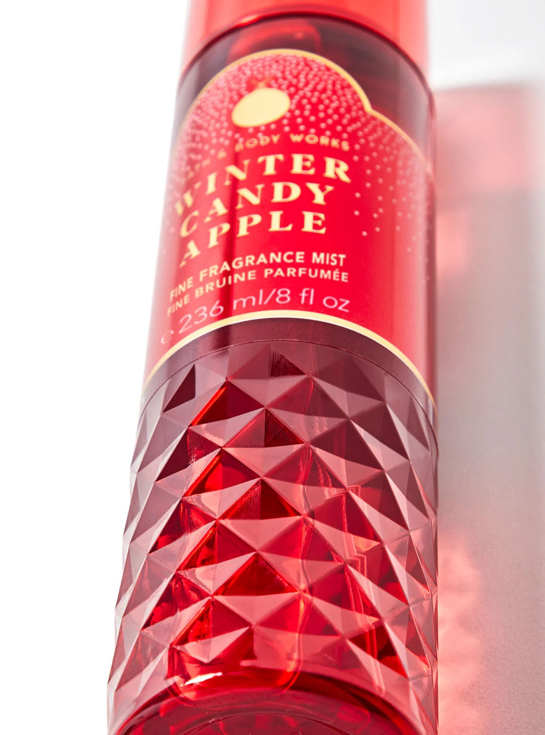Bath & Body Works Winter Candy Apple Fragrance Mist – 236ml - Khayest
