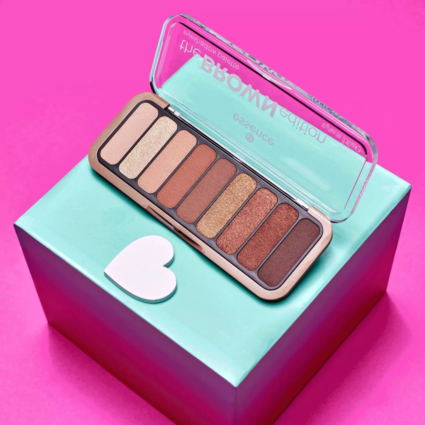 Essence The BROWN Edition Eyeshadow Palette - Khayest