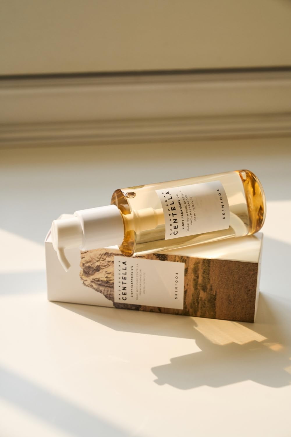 Centella Light Cleansing Oil 6.76 fl.oz, 200ml - Khayest