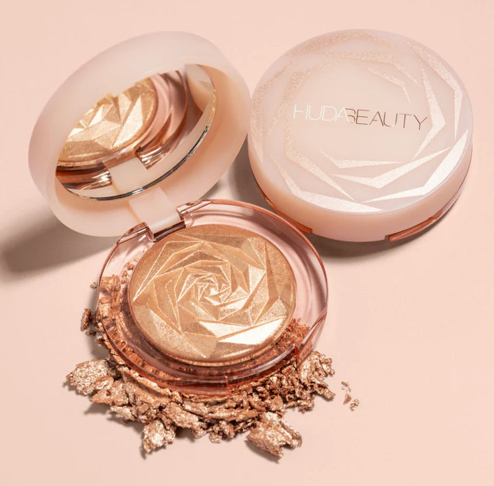 Huda Beauty N.Y.M.P.H. All Over Glow Highlighter - Khayest