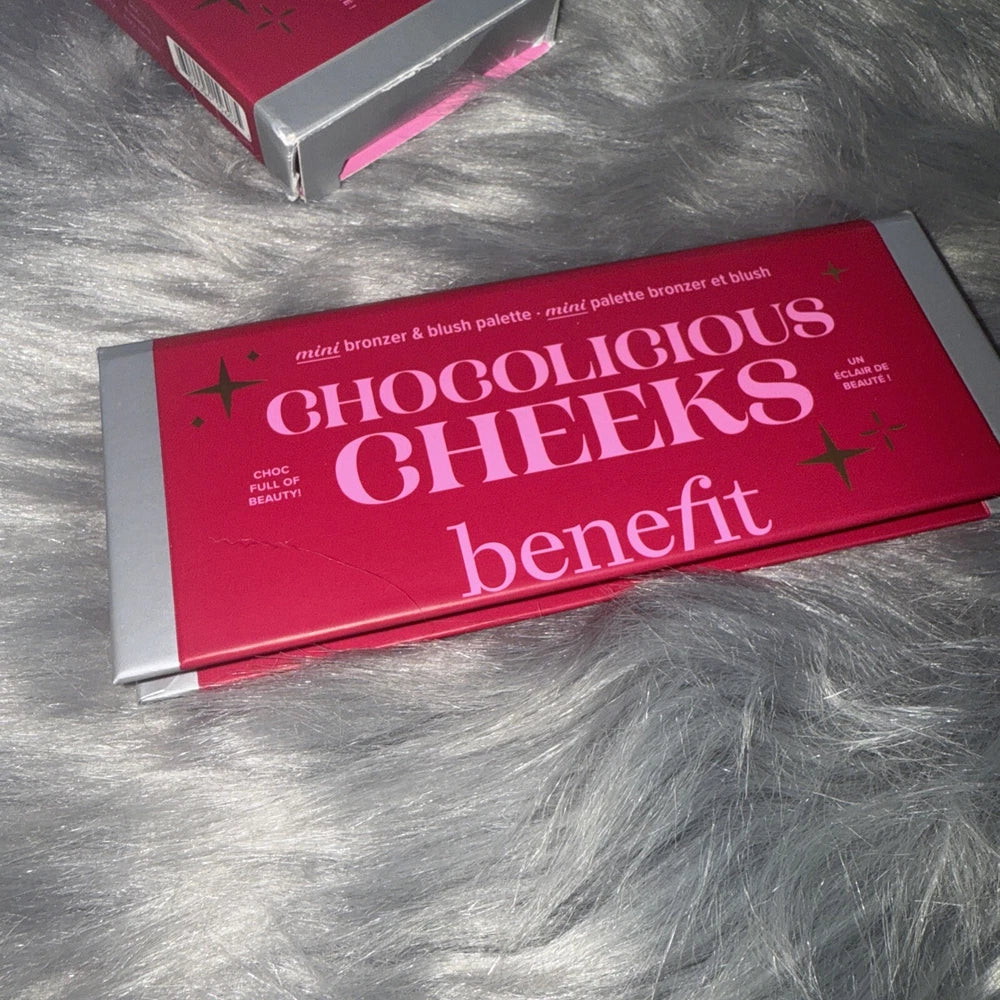 Benefit Chocolicious Cheeks Mini Bronzer and Blush Palette - Khayest