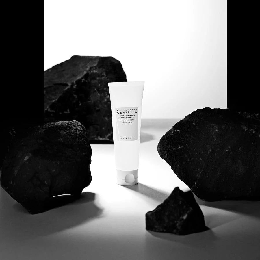 SKIN1004 Centella Madagaskar Tone Brightening Cleansing Gel Facial Foam Wash 125ml - Khayest