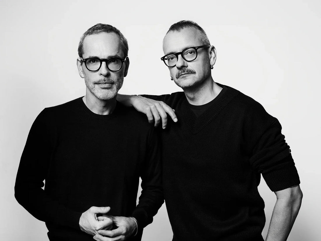 The Ultimate Viktor&Rolf Fragrance Guide: Flowerbomb vs Spicebomb 