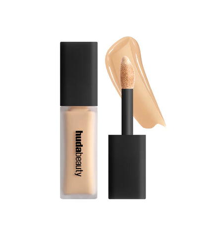 Huda Beauty FauxFilter Luminous Matte Concealer