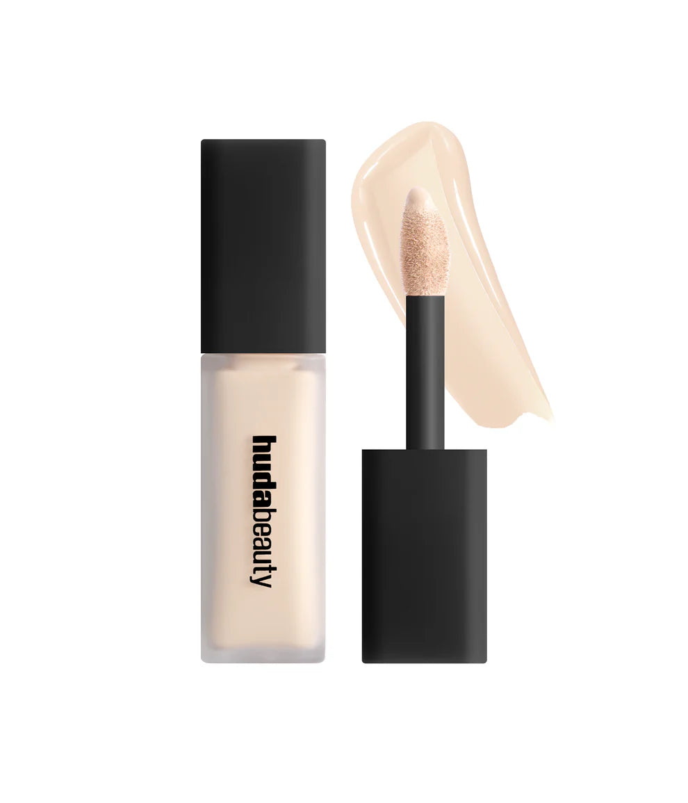Huda Beauty FauxFilter Luminous Matte Concealer