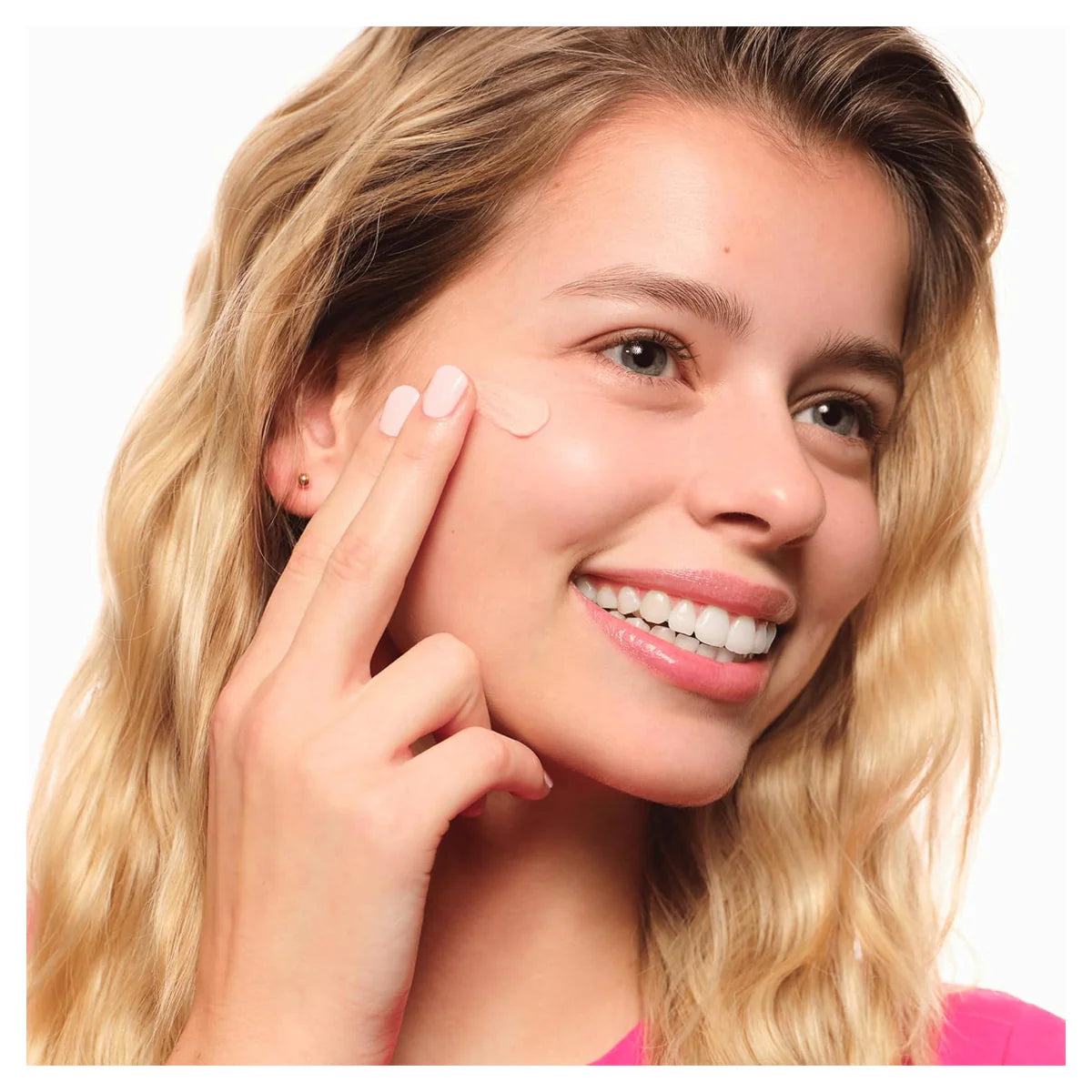 Essence Silky Blur Poreless Primer With Niacinamide 30Ml - Khayest