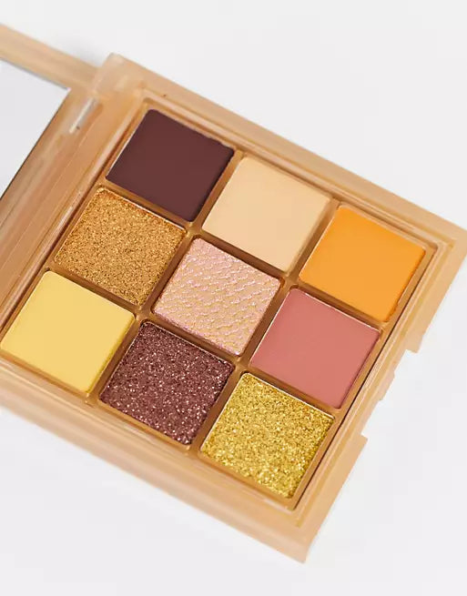 Huda Beauty Wild Tiger Mini Eyeshadow Palette sideways picture - Khayest