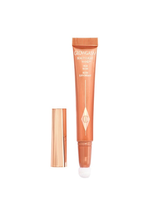 Two-Charlotte-Tilbury-Beauty-Light-Wand-Peachgasm-Highlighter-Blush