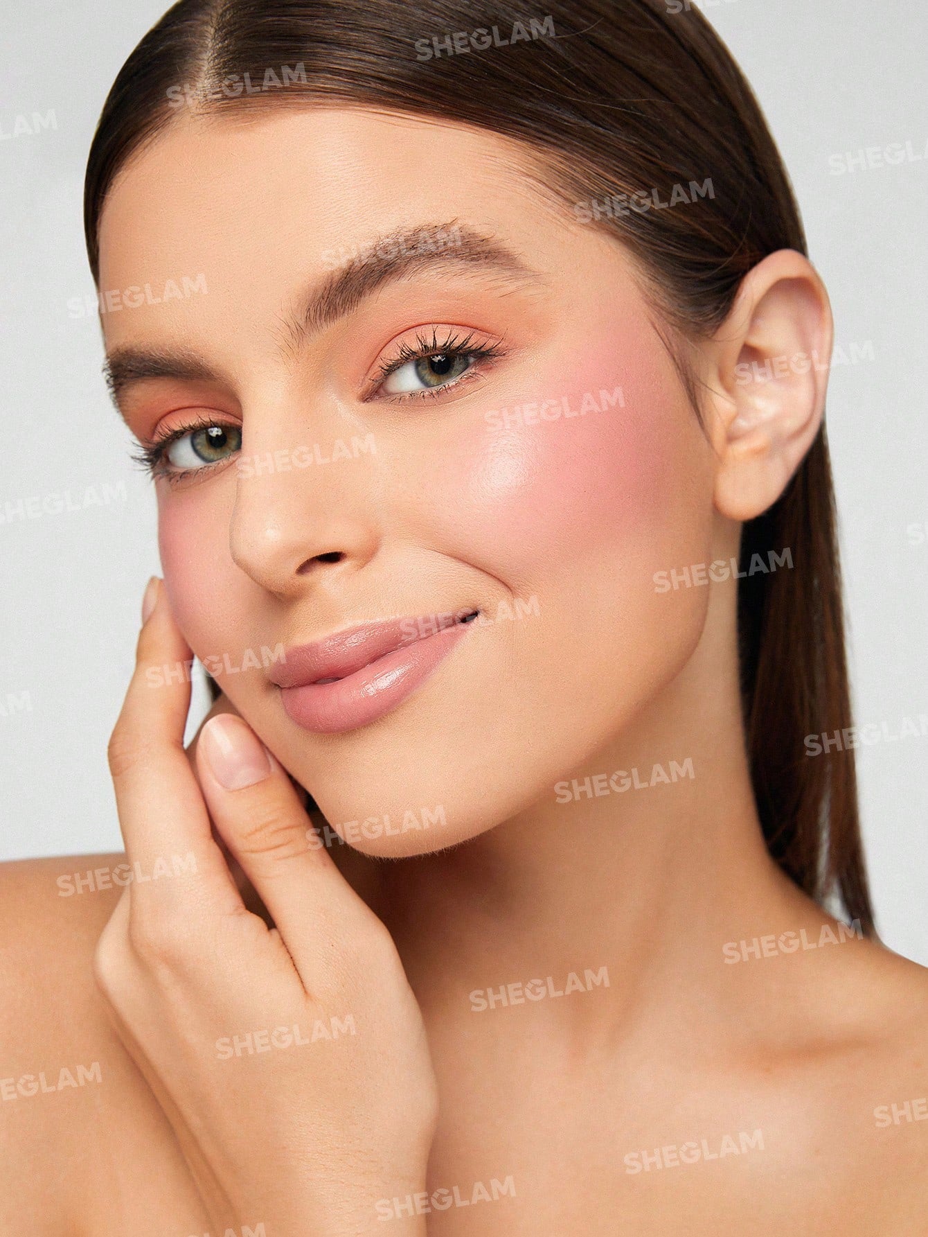 Sheglam-Snatch-N-Blush-Stick-face-close-up