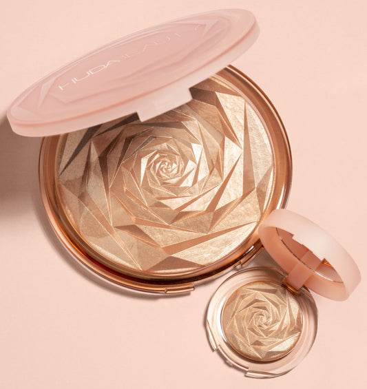 Huda Beauty N.Y.M.P.H. All Over Glow Highlighter